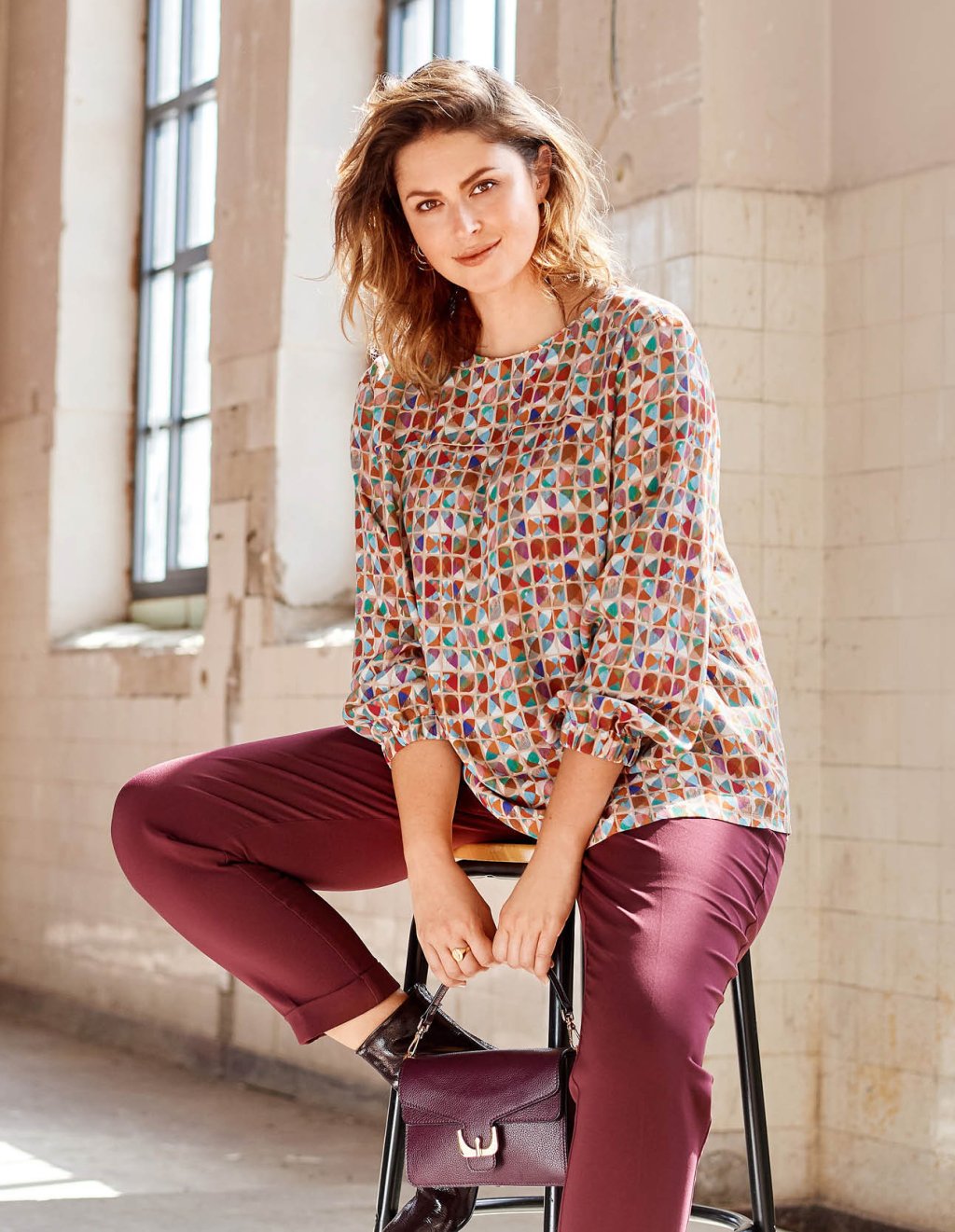 07 Halenka s příčným záhybem