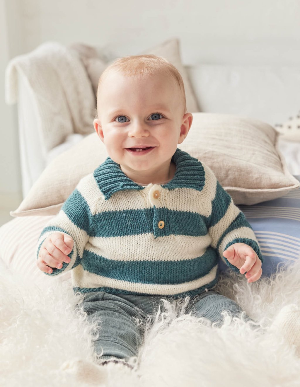 33 Pruhovaný pulovr