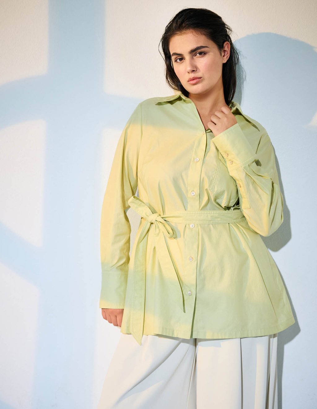 122 Košilová halenka